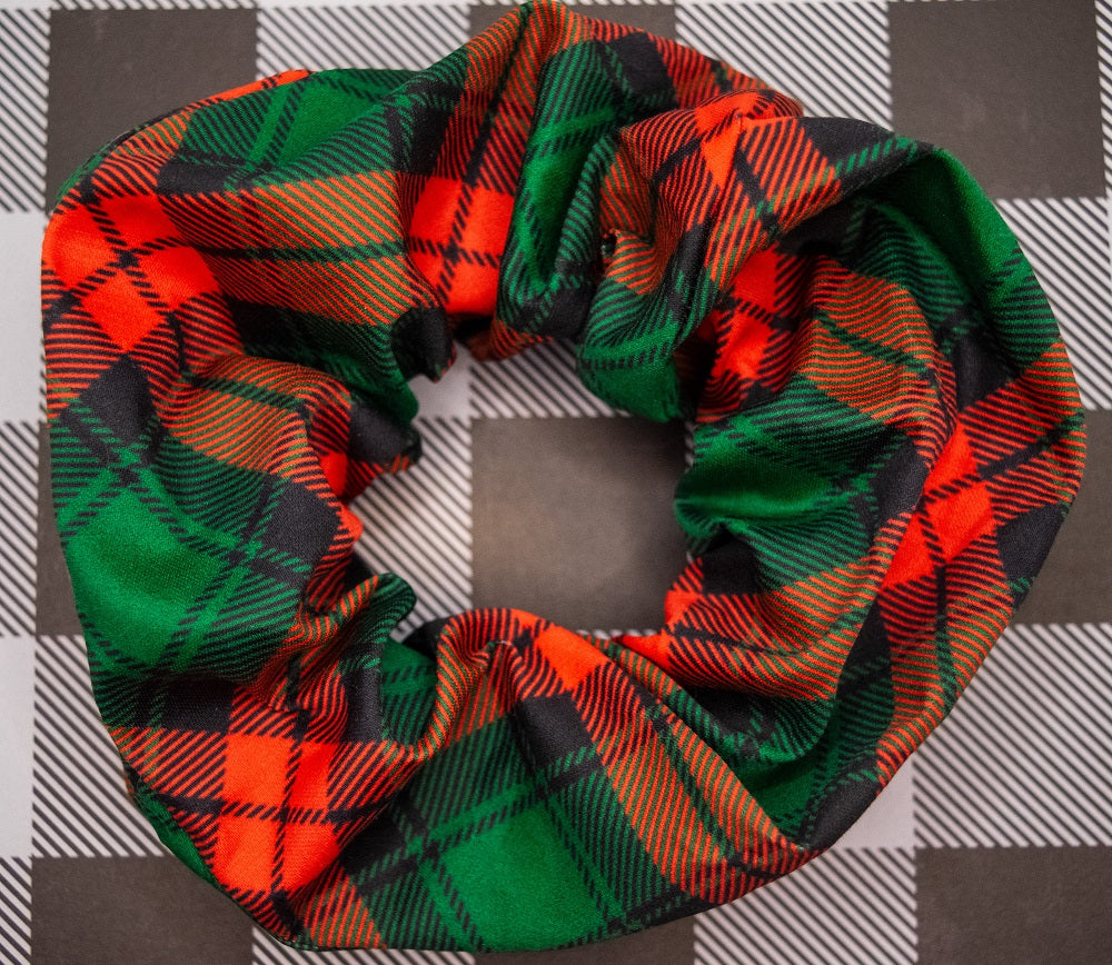 Highland Hearth Scrunchie (Organic)